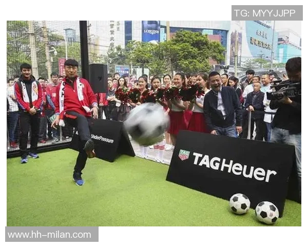 足球巨星挂画装饰墙面艺术创意足球文化家居空间点亮运动激情 足球巨星挂画装饰墙面艺术创意足球文化家居空间点亮运动激情